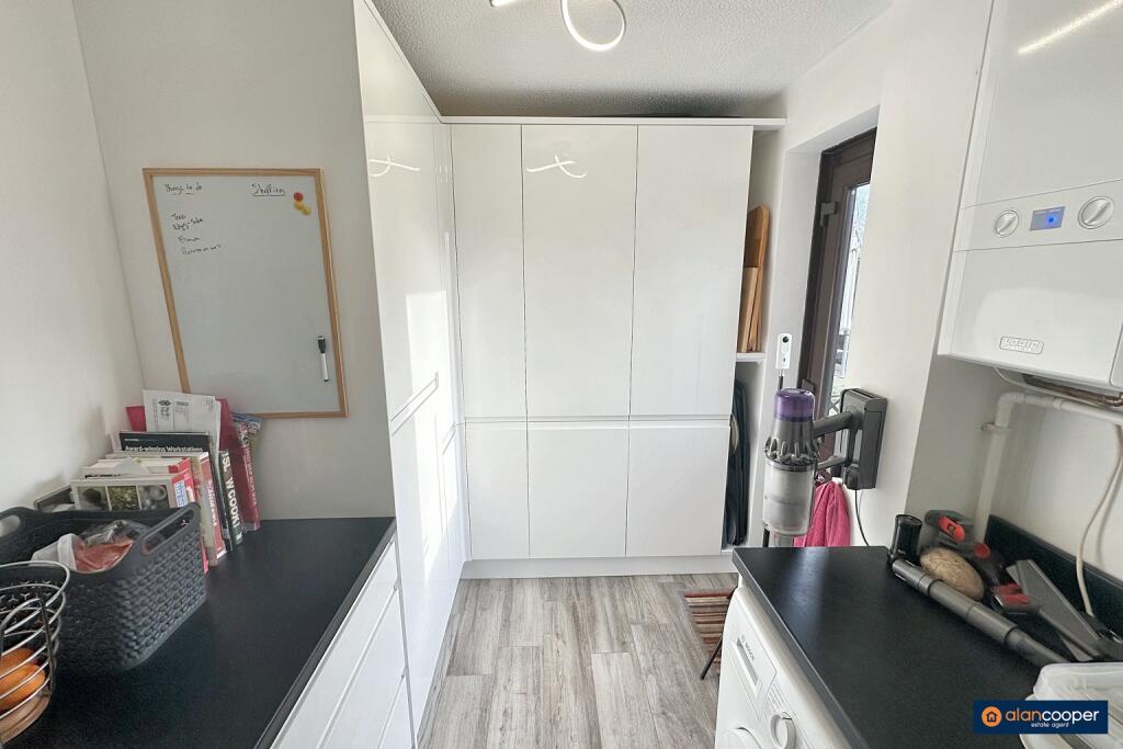 Additional property image - Hinckley Road, Stoke Golding, CV13 6DU