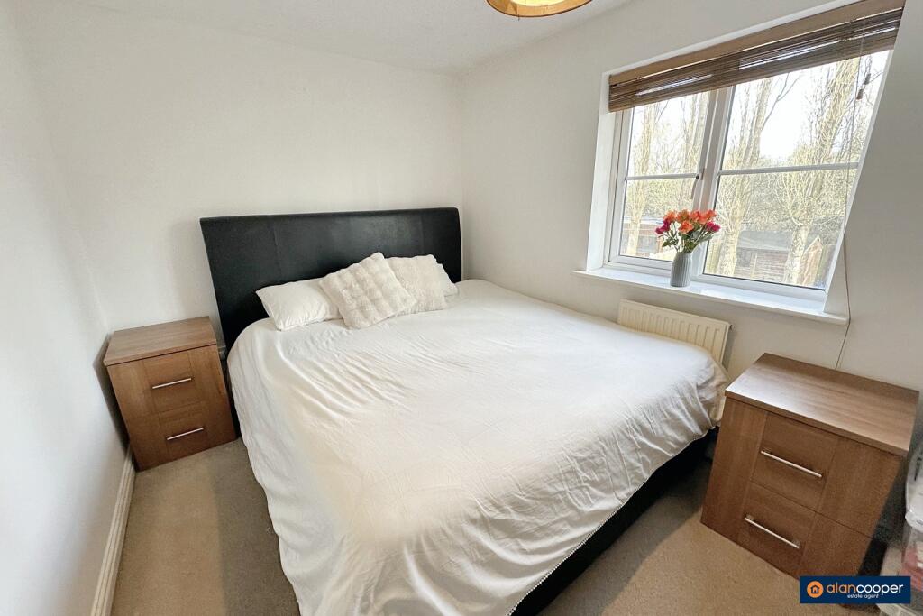 Additional property image - Penshurst Way, Maple Park, Nuneaton, CV11 4XN