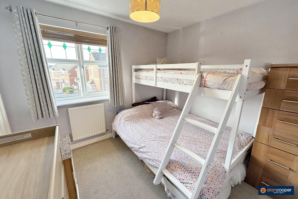 Additional property image - Penshurst Way, Maple Park, Nuneaton, CV11 4XN