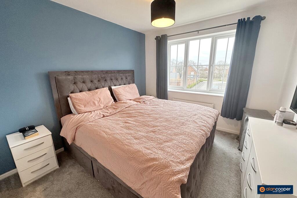 Additional property image - Polar Avenue, Galley Common, Nuneaton, CV10 9SX