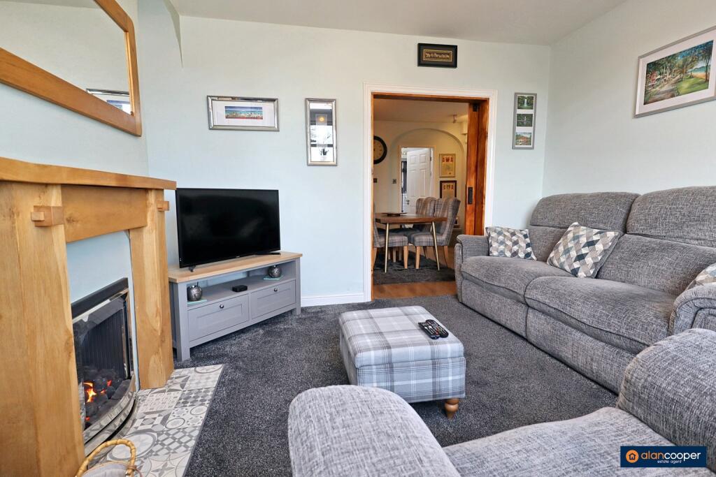 Property image for Nuneaton Road, Bulkington, CV12 9QL
