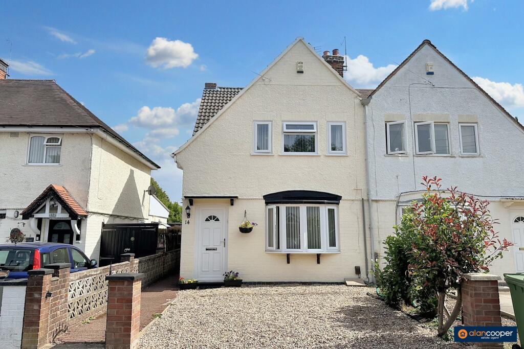 Main image of property: Ivanhoe Avenue, Attleborough, Nuneaton, CV11 4RW