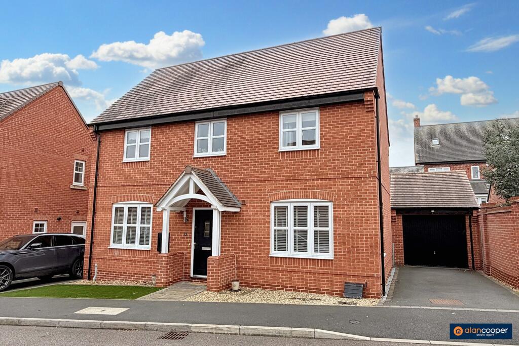 Main image of property: Quincy Close, Bramcote Manor, Nuneaton, CV11 6AY