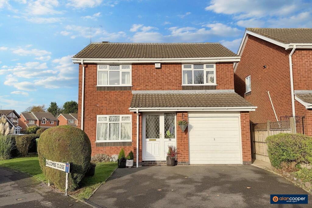 Main image of property: Salcombe Close, Horeston Grange, Nuneaton, CV11 6YS