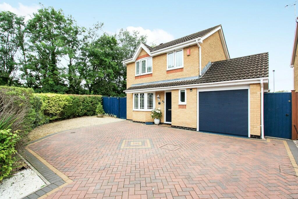 Main image of property: Loveridge Close, Upper Stratton, Swindon, SN2 7UD