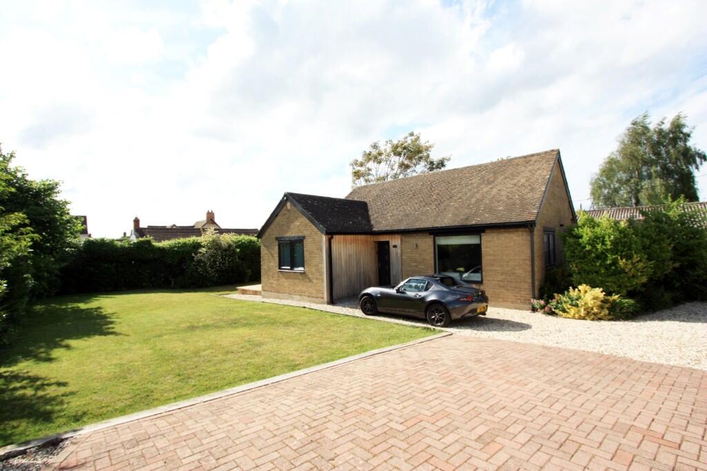 Main image of property: Lechlade Road, Highworth, SN6 7HQ