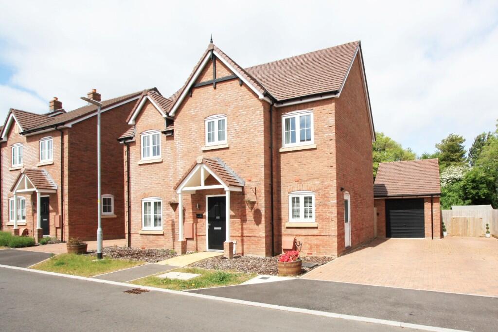 Main image of property: Fortuna Road, Blunsdon, Swindon, SN26 7AT