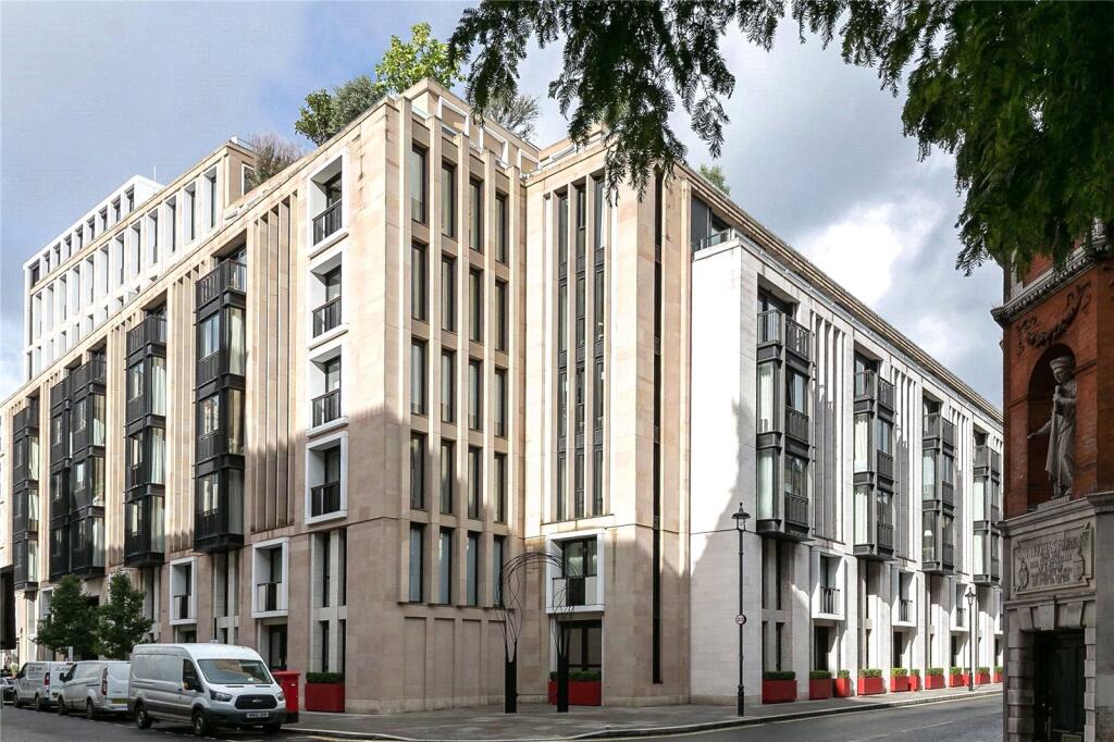 Main image of property: Lincoln Square, 18 Portugal Street, Holborn, WC2A