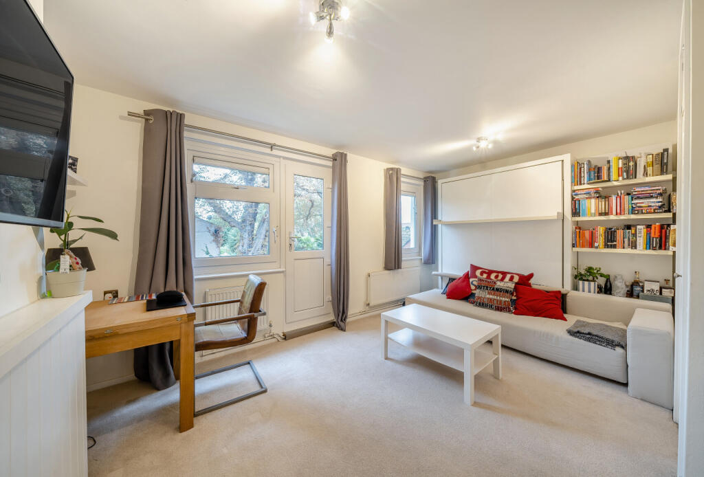 Main image of property: Aldrington Road, London, SW16