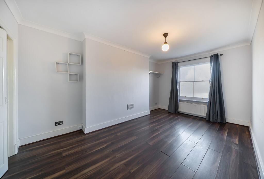 Main image of property: Leigham Court Road, London, SW16