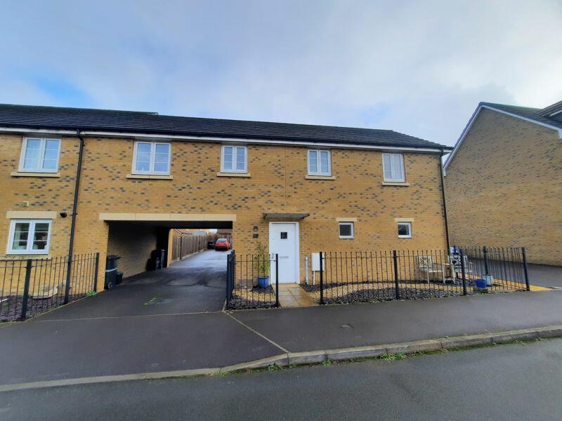 2 bedroom coach house for sale in Falcon Road, Yeovil, BA22