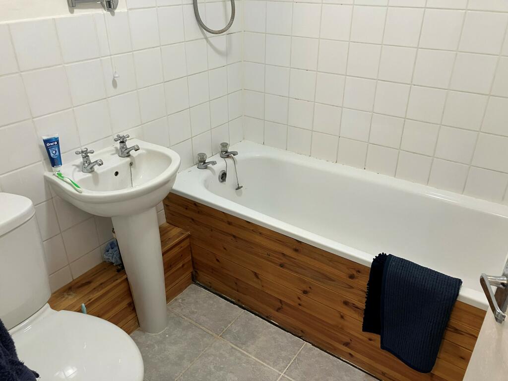 Additional property image - Gainsborough Way, Yeovil, Somerset