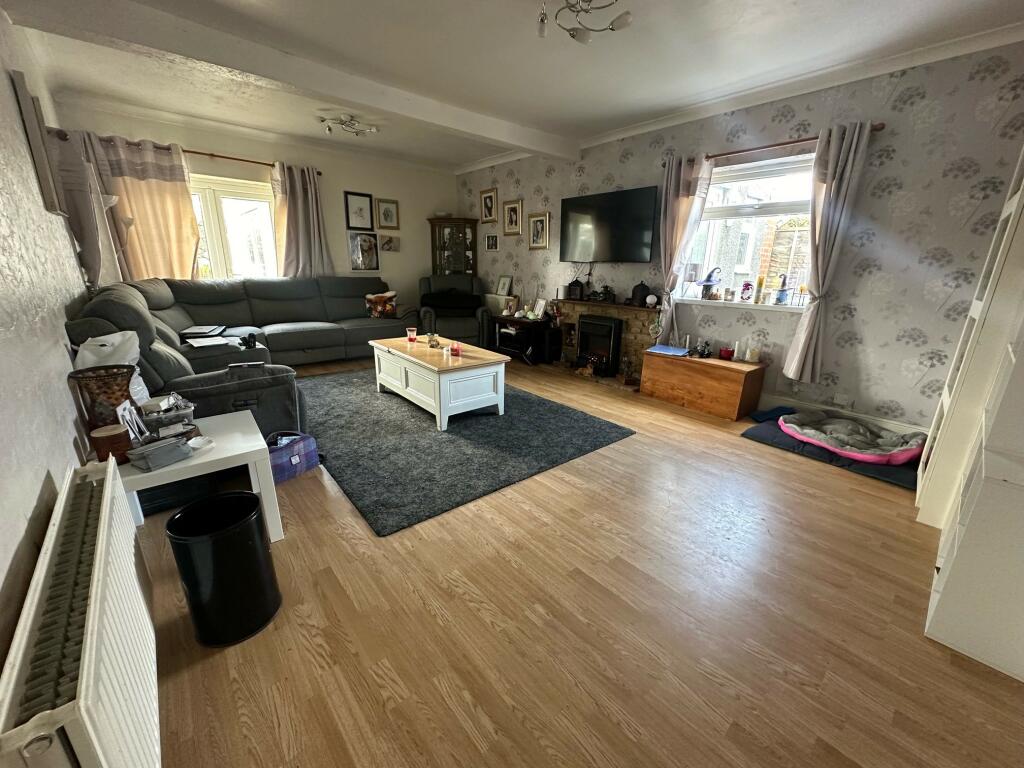 Additional property image - Wraxhill Road, Yeovil, Somerset
