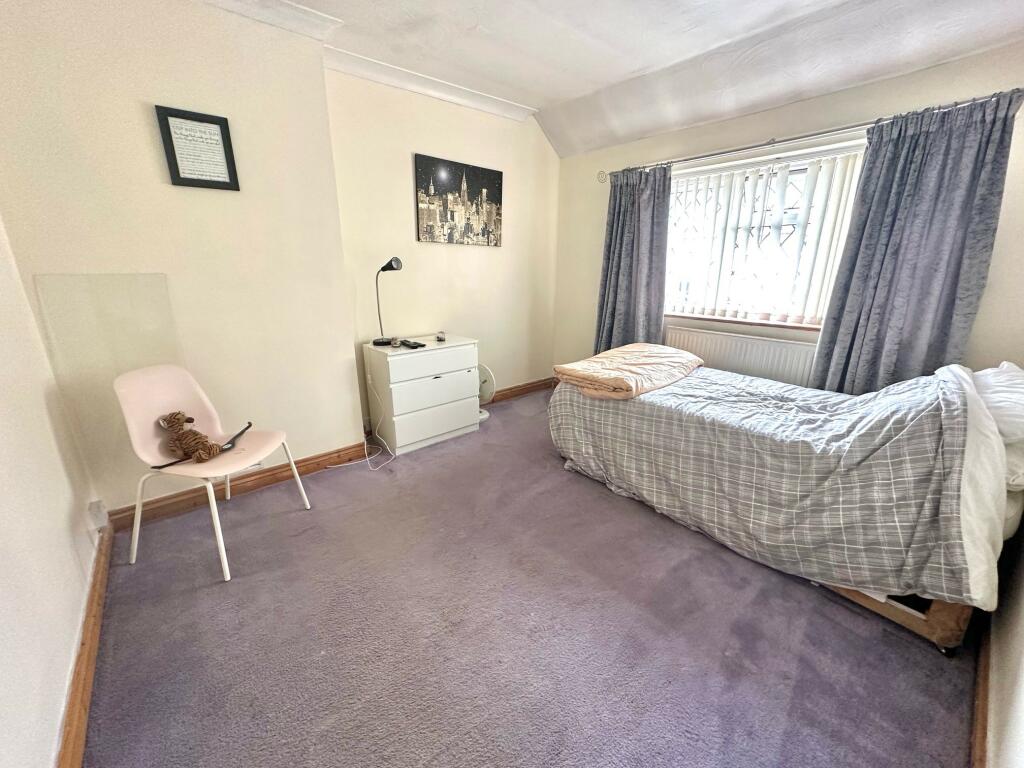 Additional property image - Chelston Avenue, Yeovil, Somerset
