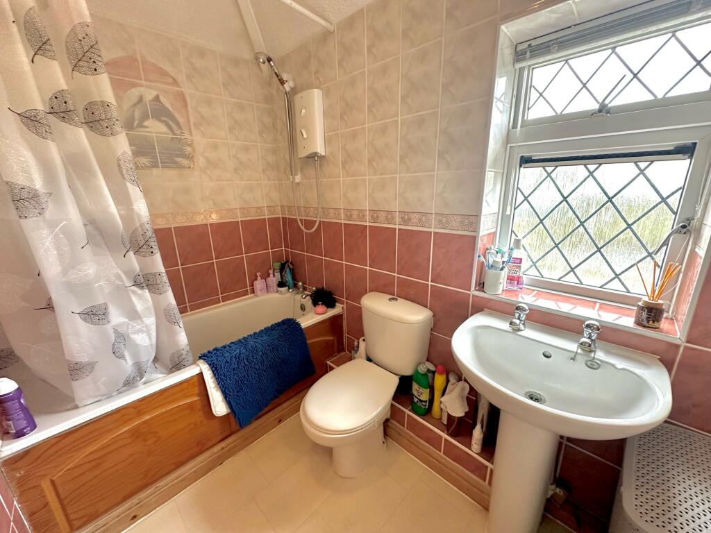 Additional property image - Chelston Avenue, Yeovil, Somerset