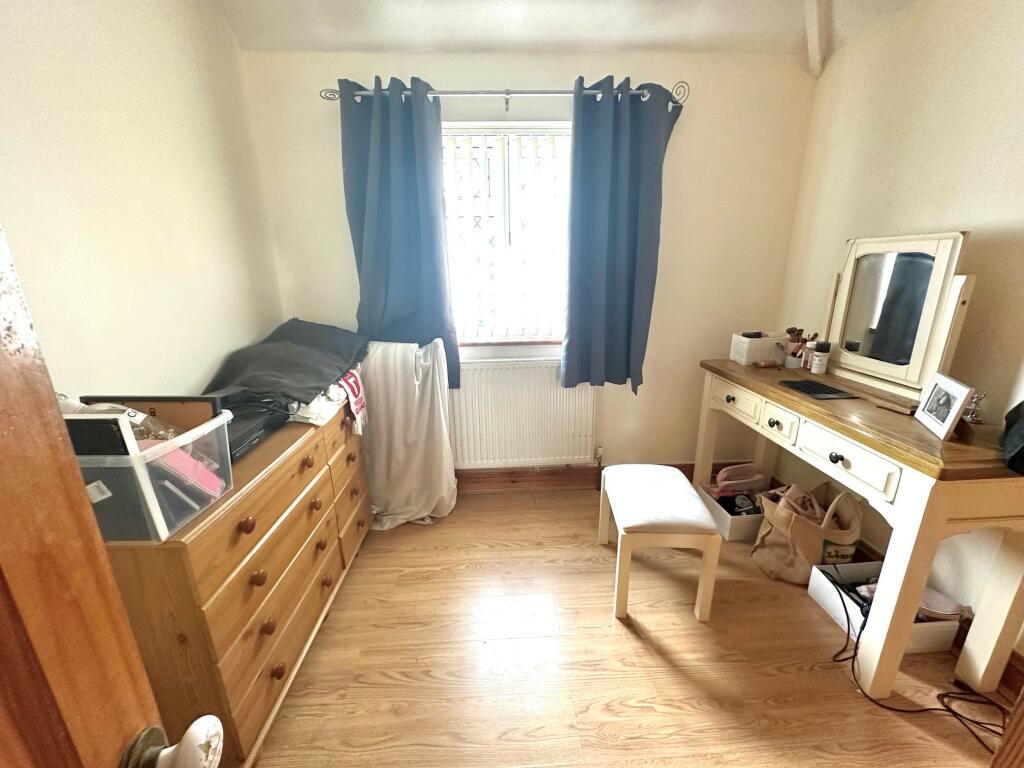 Additional property image - Chelston Avenue, Yeovil, Somerset