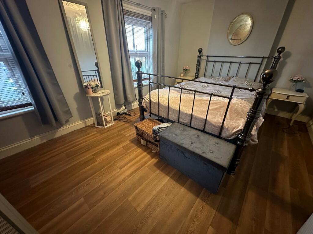 Additional property image - Larkhill Road, Yeovil, Somerset