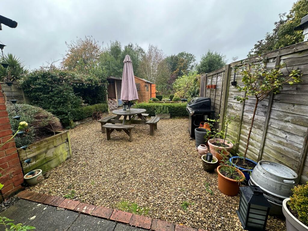 Additional property image - Larkhill Road, Yeovil, Somerset
