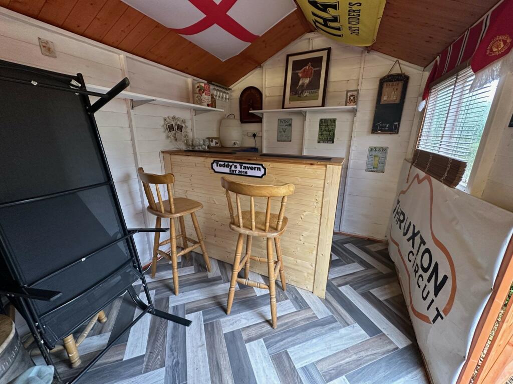 Additional property image - Larkhill Road, Yeovil, Somerset