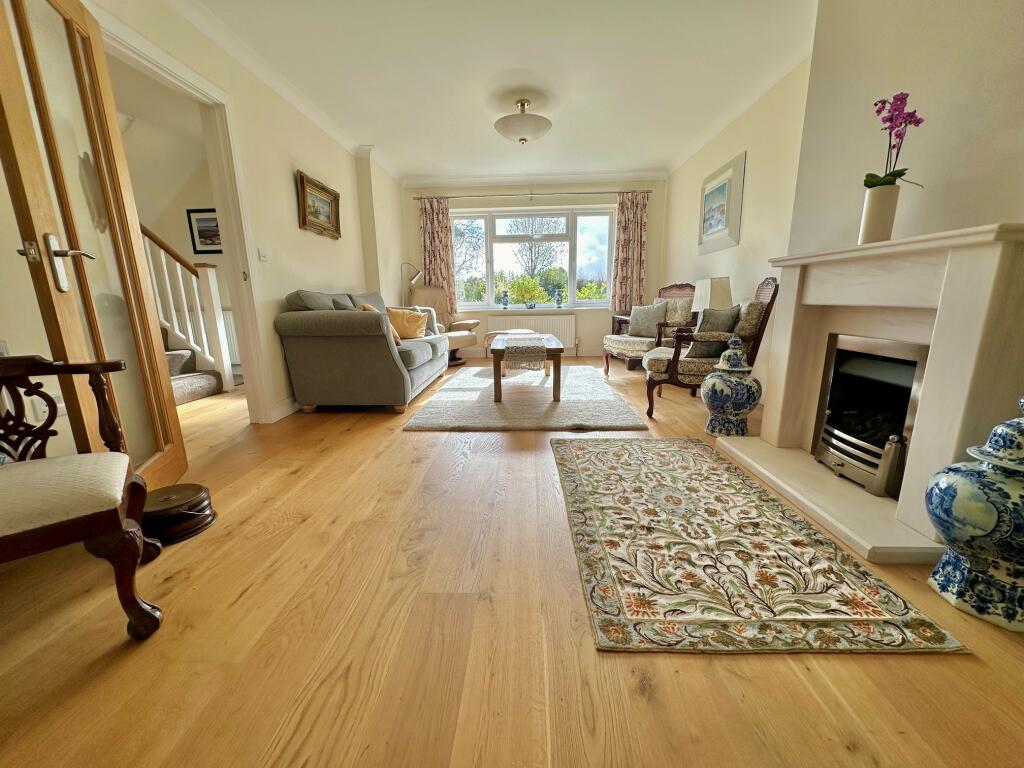 Additional property image - Arnewood Gardens, Yeovil, Somerset