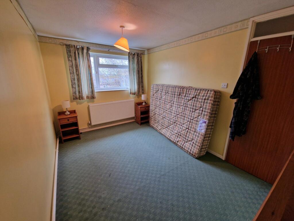 Additional property image - St. Johns Road, Yeovil, Somerset
