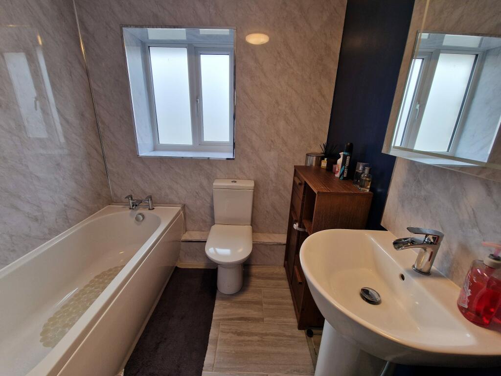 Additional property image - Ivel Gardens, Ilchester, Yeovil, Somerset