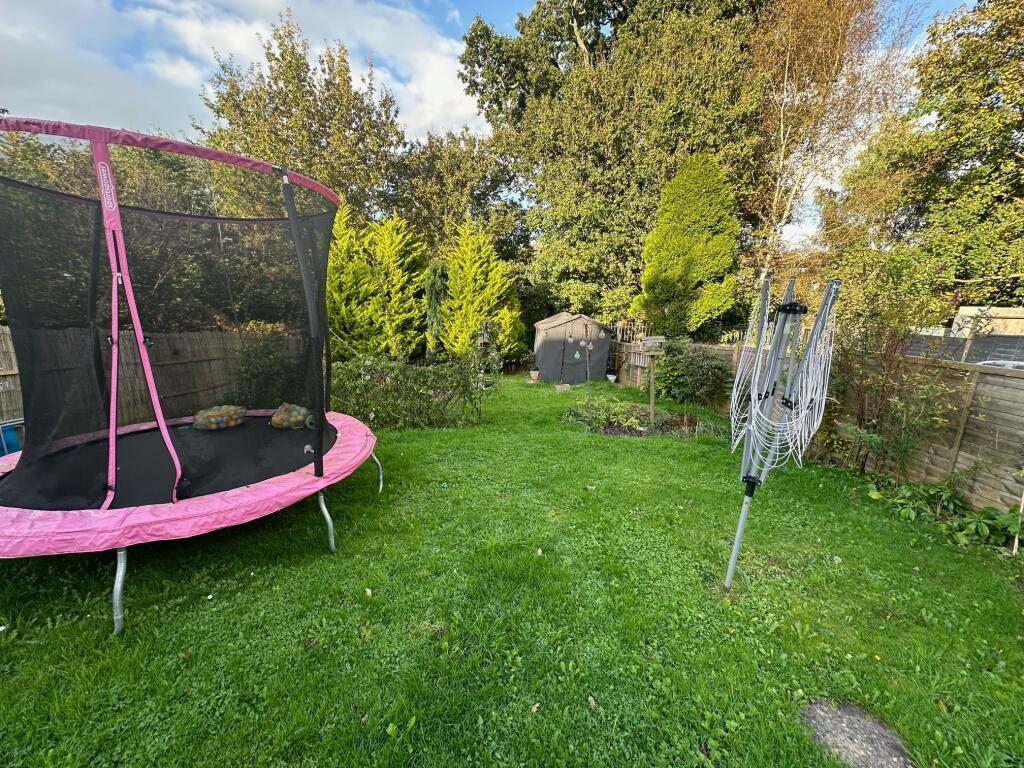 Additional property image - Rosebery Avenue, Yeovil, Somerset