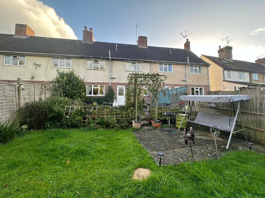 Additional property image - Rosebery Avenue, Yeovil, Somerset