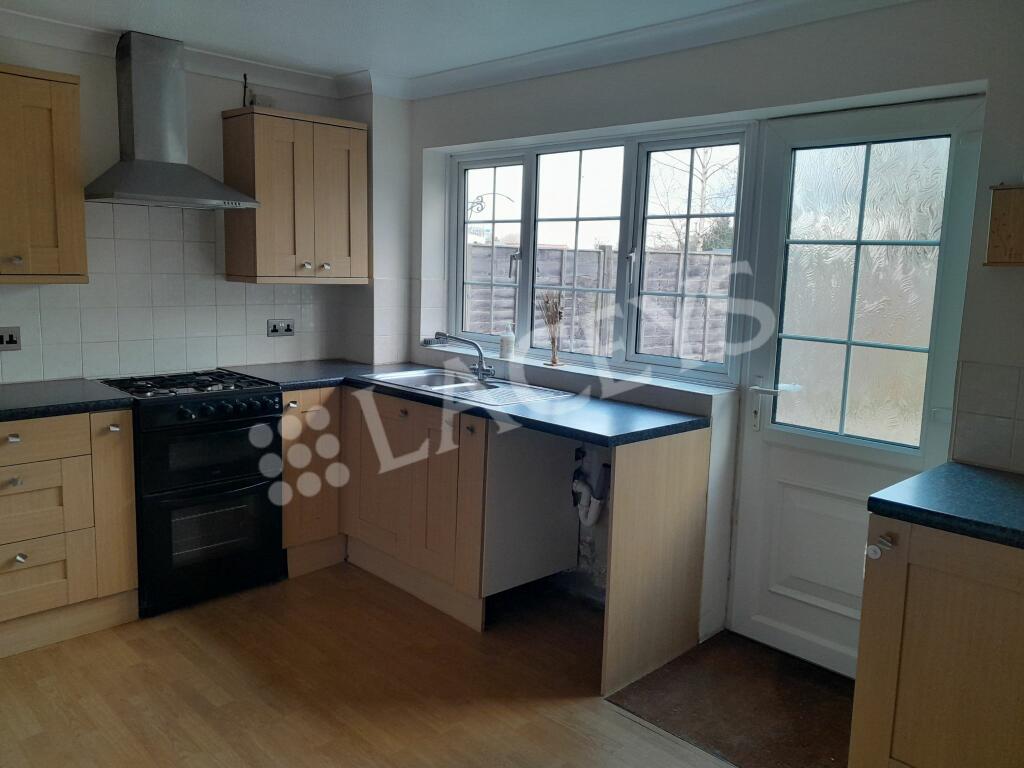 Additional property image - Ivy Walk, Yeovil