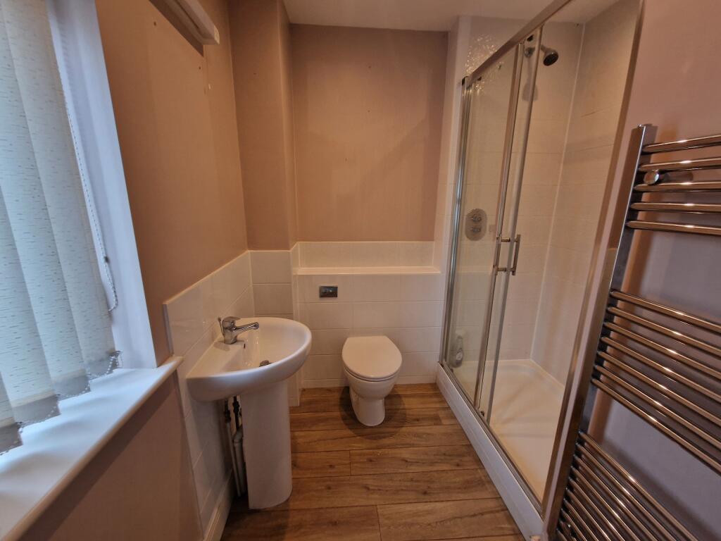 Additional property image - Summer House Terrace, Yeovil, Somerset, BA20 1NL