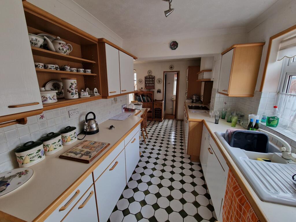 Additional property image - Elmhurst Avenue, Yeovil