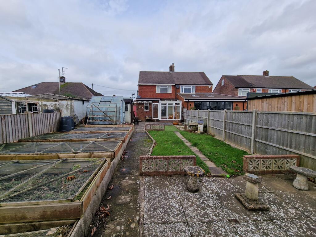 Additional property image - Elmhurst Avenue, Yeovil