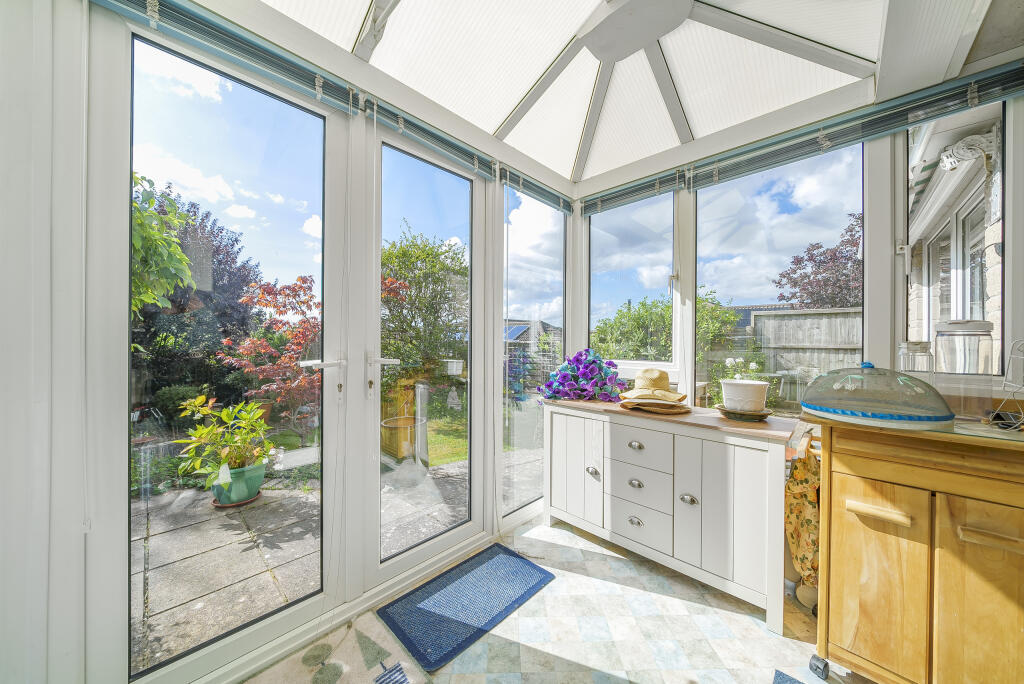 Additional property image - Nathan Close, Yeovil, Somerset, BA20 2TG