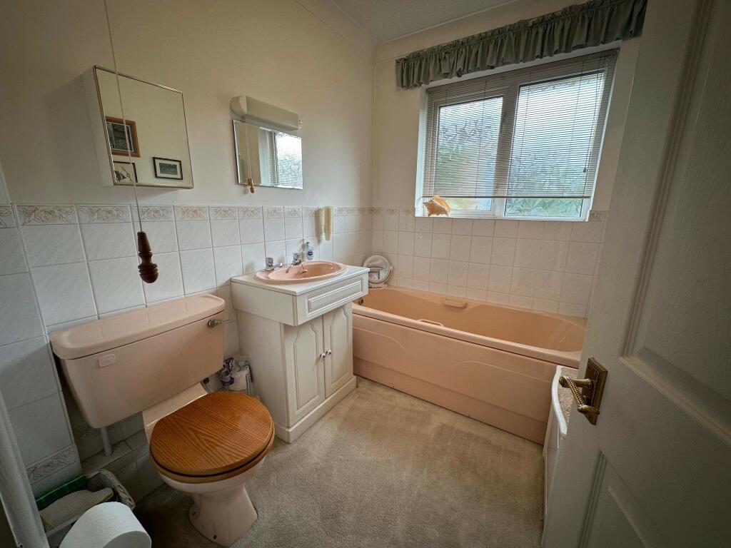 Additional property image - Nathan Close, Yeovil, Somerset, BA20 2TG