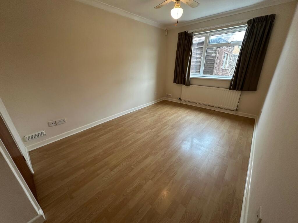 Additional property image - Southway Close, Yeovil, Somerset