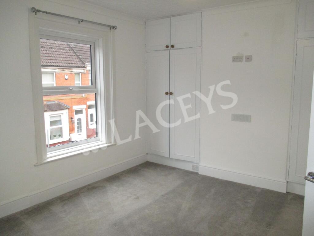 Additional property image - Beer Street, Yeovil