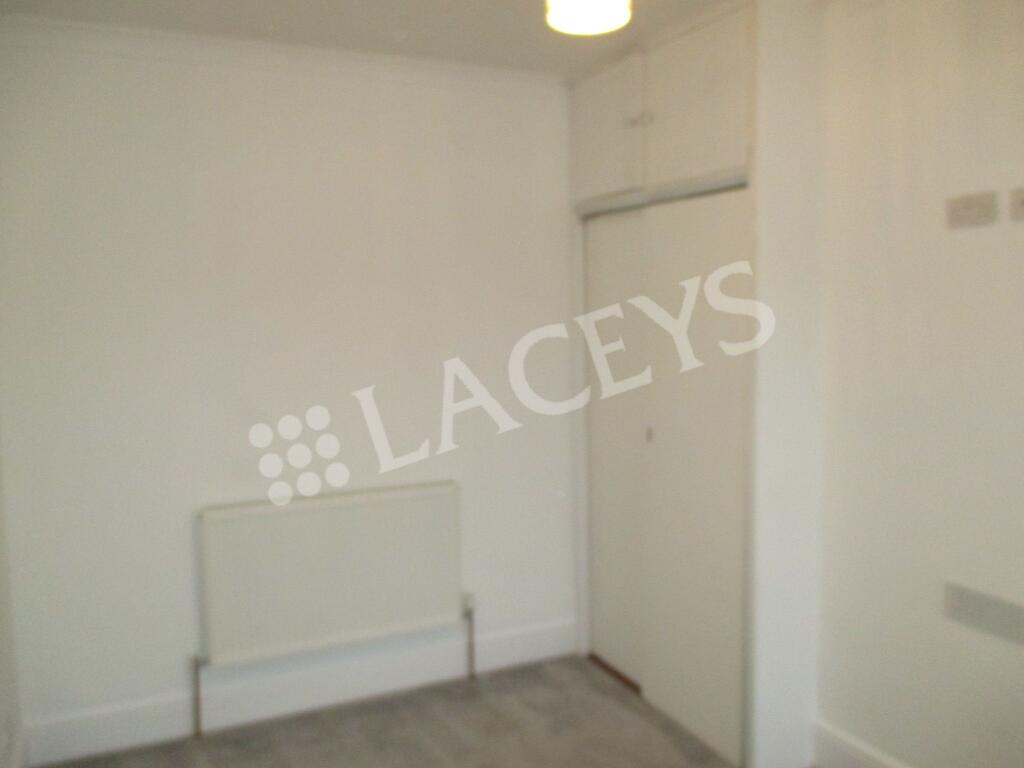 Additional property image - Beer Street, Yeovil