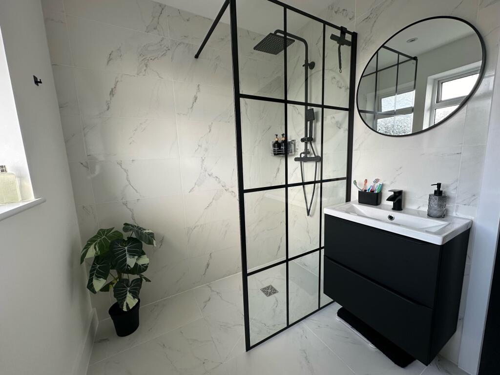 Additional property image - Goldcroft, Yeovil, Somerset