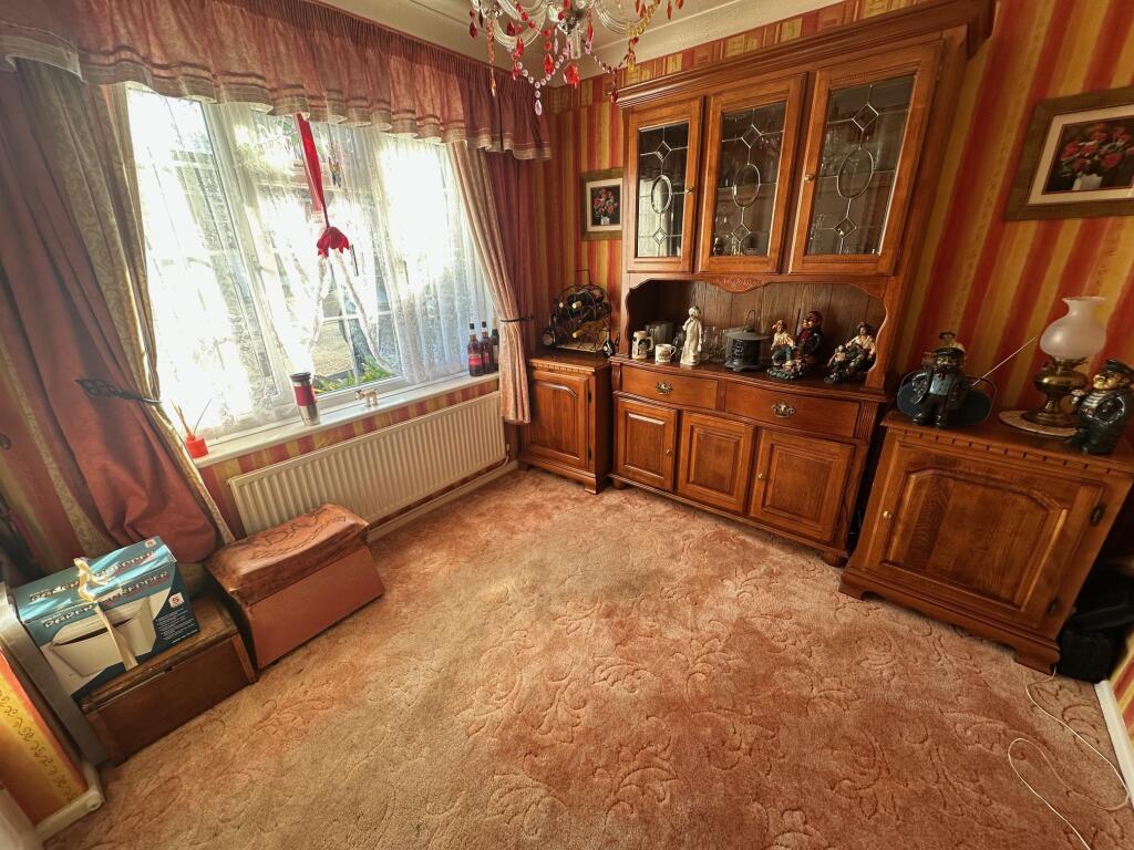 Additional property image - Plantagenet Chase, Yeovil, Somerset, BA20 2PP