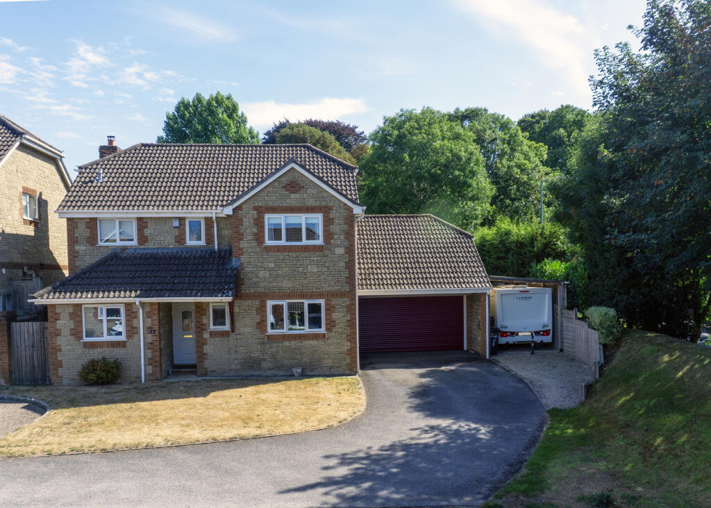 Main image of property: Nathan Close, Yeovil, Somerset, BA20 2TG