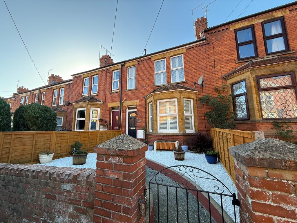 Main image of property: St. Michaels Avenue, Yeovil, Somerset, BA21 4LJ