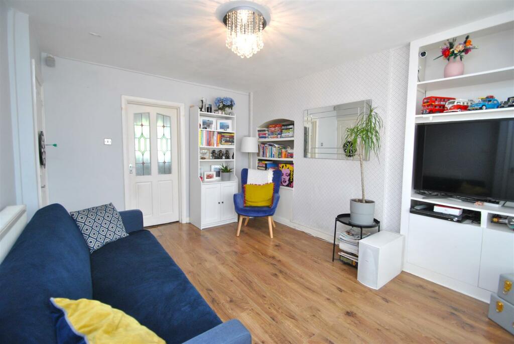Additional property image - Derwent Road, Stirchley, Birmingham