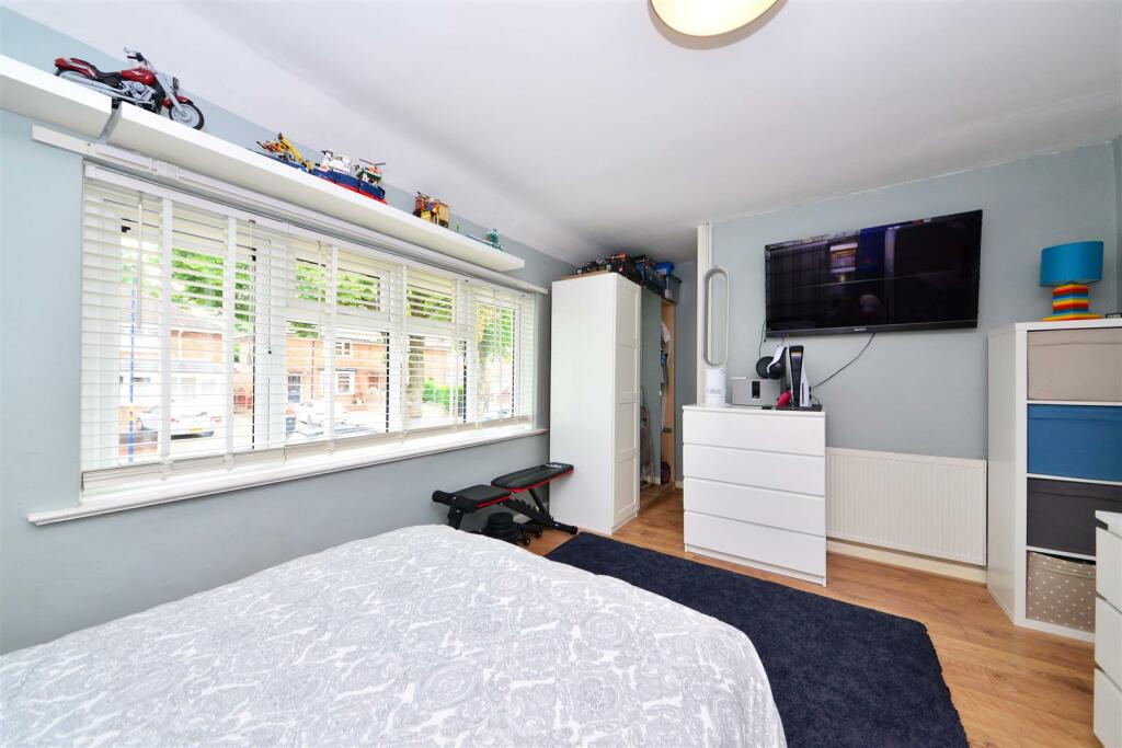 Additional property image - Derwent Road, Stirchley, Birmingham