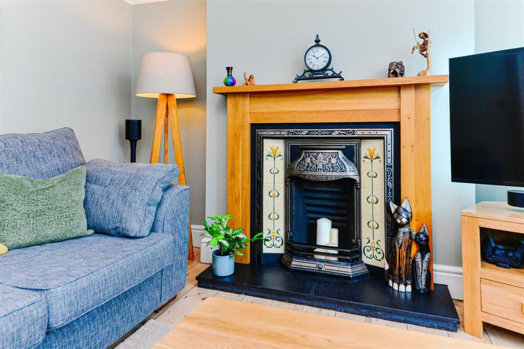 Additional property image - Valentine Road, Kings Heath, Birmingham