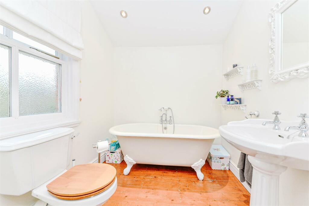 Additional property image - Valentine Road, Kings Heath, Birmingham