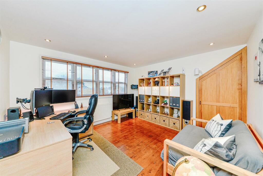 Additional property image - Valentine Road, Kings Heath, Birmingham
