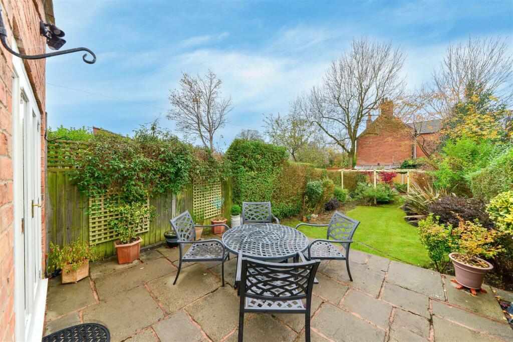 Additional property image - Valentine Road, Kings Heath, Birmingham