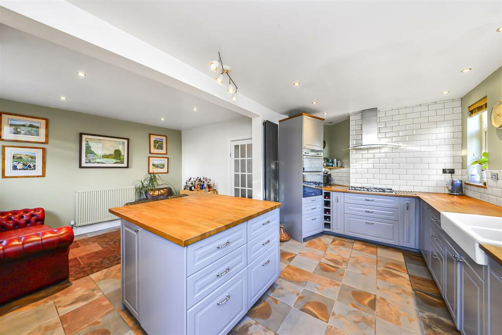 Additional property image - Allens Croft Road, Kings Heath, Birmingham