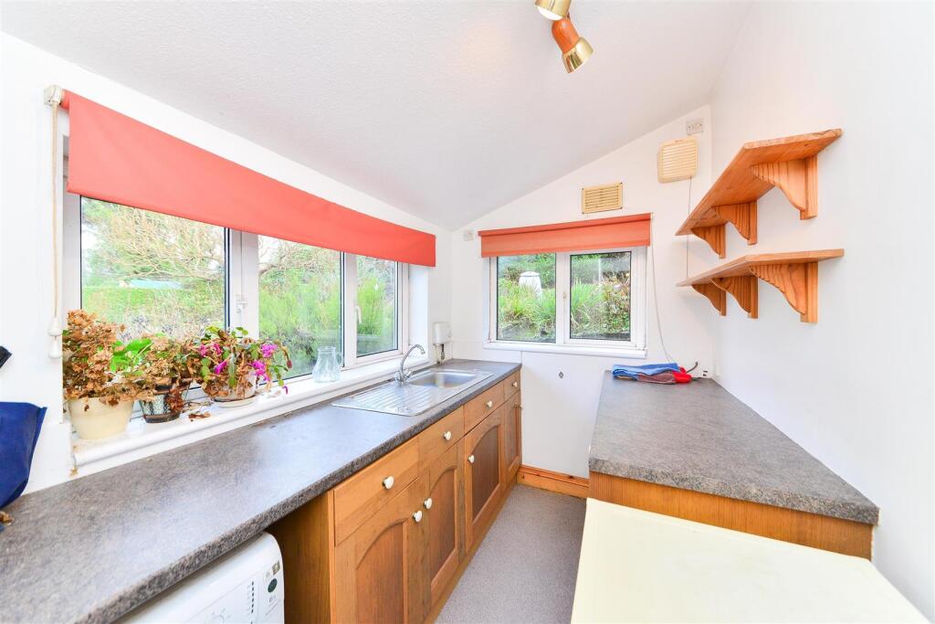 Additional property image - Avenue Road, Kings Heath, Birmingham