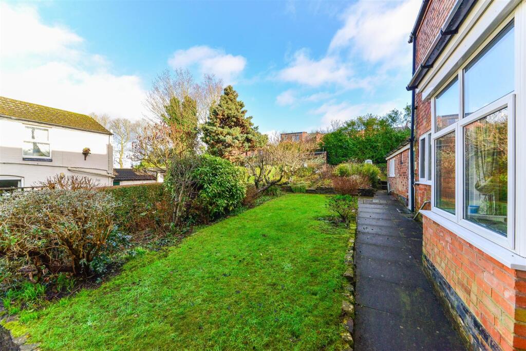 Additional property image - Avenue Road, Kings Heath, Birmingham